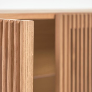 Beyla 4-türiges Sideboard aus Massivholz und Eichenfurnier, 180 x 71,5 cm, FSC 100 %