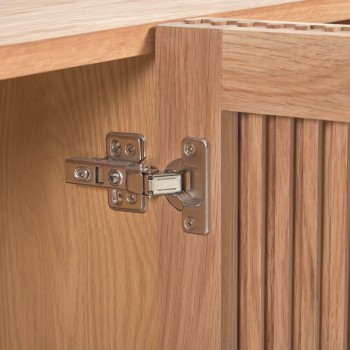 Beyla 4-türiges Sideboard aus Massivholz und Eichenfurnier, 180 x 71,5 cm, FSC 100 %