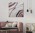 GEMÄLDE AUF ROTER LEINWAND