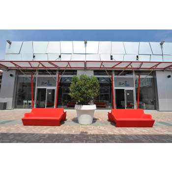Kami Yon SLIDE Sofa