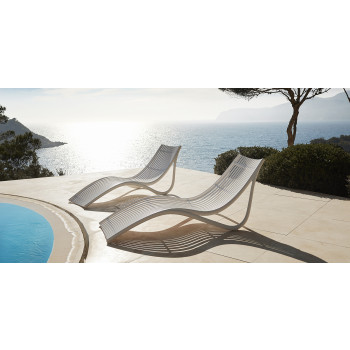 Sonnenliege IBIZA aus der VONDOM-Kollektion