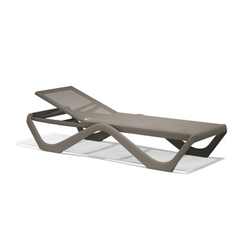 LOVE Sonnenliege von VONDOM