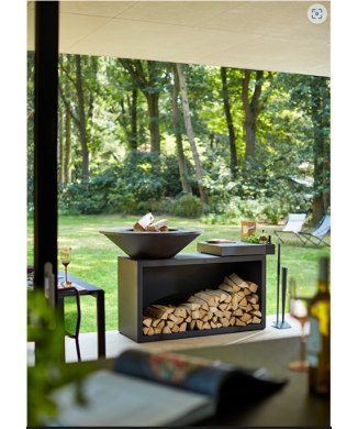 OFYR ISLAND - GRILLKORB MIT HOLZHALTERUNG UND ARBEITSPLATTE AUS TEAKHOLZ