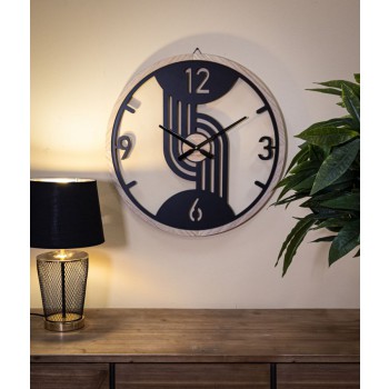 Wanduhr mit Clips