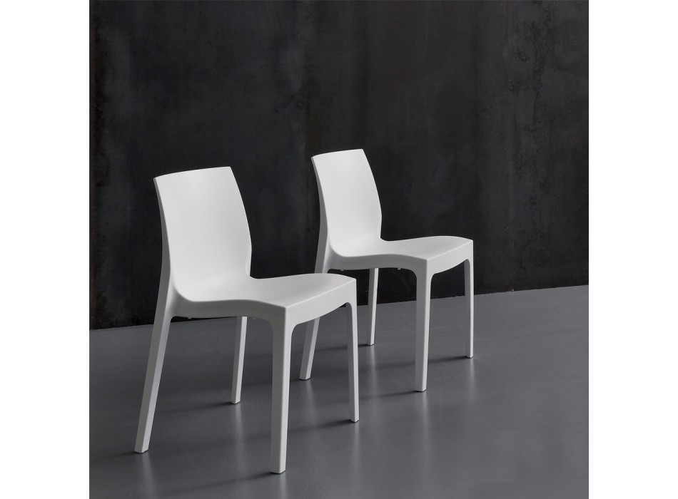 VELVET MOTH CHAIR 045 DER STUHL