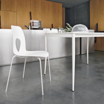 HOLE 7207 TONIN CASA CHAIR