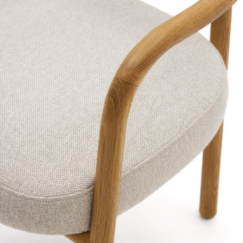 Melqui beige Stuhl aus massivem Eichenholz mit natürlicher Oberfläche