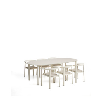 Das Erice-Set besteht aus 6 stapelbaren Stühlen aus Aluminium und Seil sowie einem Tisch aus Aluminium und gehärtetem Glas.