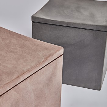 SERRALUNGA MOLESKIN CUBE LOUNGE-HOCKER 