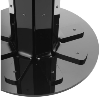 Věšák na kabáty v obchodě Manhattan Emporium 