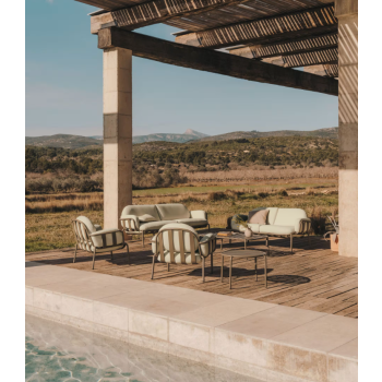 Dvoumístná venkovní pohovka Joncols THE SHAPE