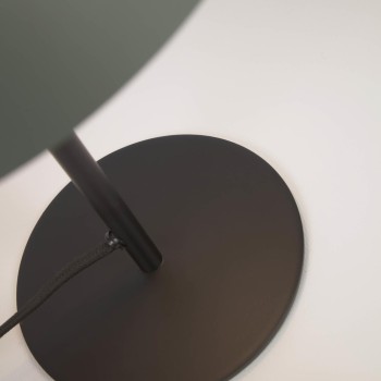 Stolní lampa Aleyla z kovu s povrchovou úpravou