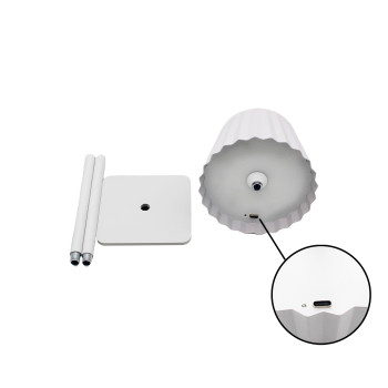 Dobíjecí stolní lampa Tecno