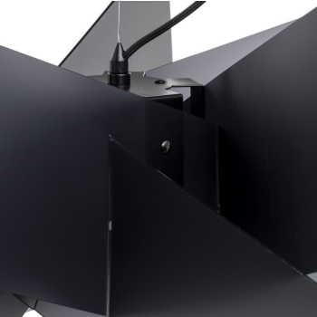 Lampa v obchodním centru Kartika