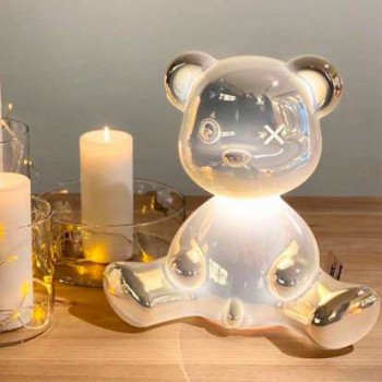 LAMPA TEDDY BOY S KOVOVÝM POVRCHEM A KABELEM 24002 QEEBOO