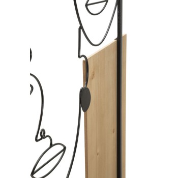 ŽELEZNÉ A DŘEVĚNÉ NÁSTĚNNÉ PANELY