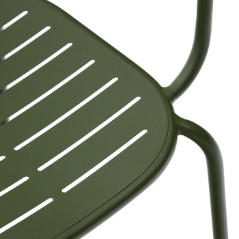 Stohovatelná venkovní židle Brai s područkami z tmavě šedé pozinkované oceli