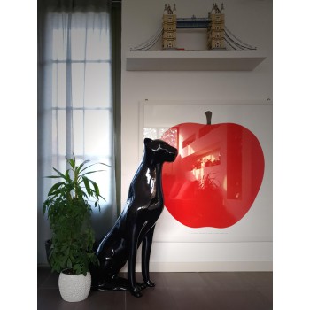 Socha Kiry z lakovaného pantera od Candyslabu