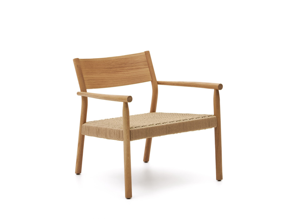 Poltrona Yalia in legno massiccio di rovere FSC 100% finitura naturale e seduta di corda di carta