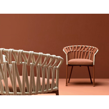 Poltroncina EMMA CROSS di Varaschin