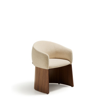 Sedia Bosca in ciniglia beige e impiallacciatura in noce FSC 100%
