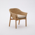 Sedia Galea in legno massello di teak e rattan sintetico FSC 100%