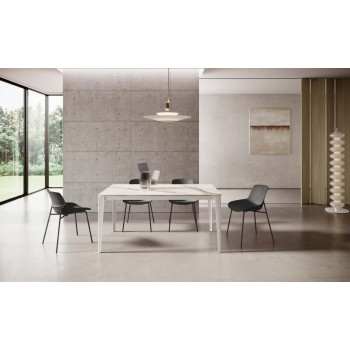 Sedia in acciaio laccato NOA Ingenia casa