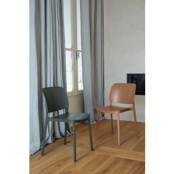 Sedia in polipropilene KEAI Ingenia casa