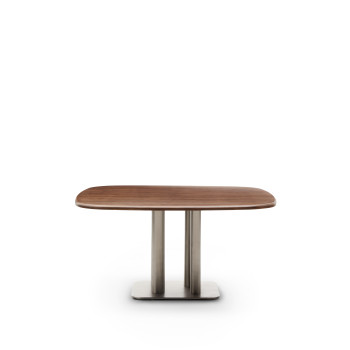 Tavolo Melvar in impiallacciato di noce e gambe con base in acciaio inox spazzolato 150 x 150 cm
