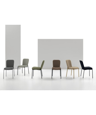 AKITA TARGET POINT stol 