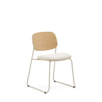 Stabelbar Meli-stol i poppelkrydsfiner med beige chenille-sæde og beige metalben. FSC Mix Credit