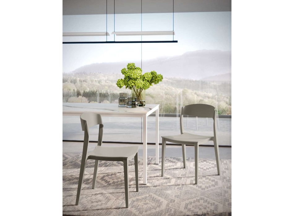 MIRA polypropylenstol fra Ingenia Casa