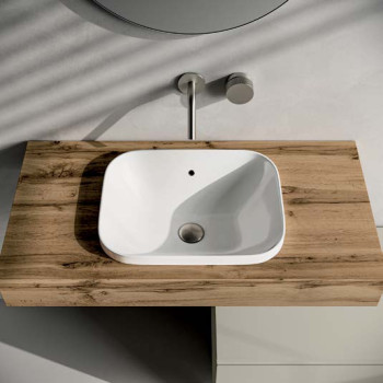 Σύνθεση Ποσειδώνα 123 Oltrebagno