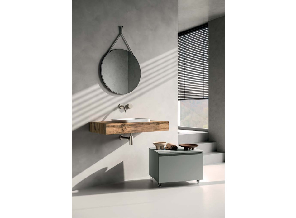 Σύνθεση Ποσειδώνα 123 Oltrebagno