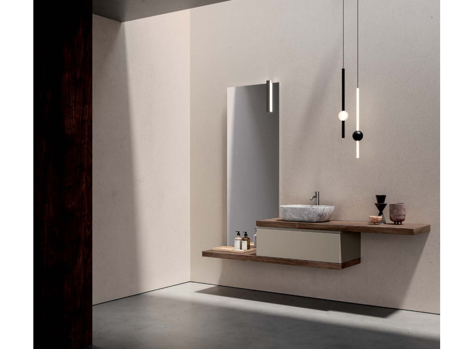 Σύνθεση Ποσειδώνα 126 Oltrebagno