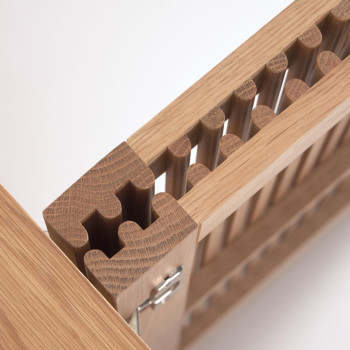 Beyla dressoir met 4 deuren, gemaakt van massief hout en eikenfineer, 180 x 71,5 cm, FSC 100%.