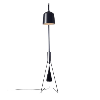 Een staande lamp AA01 COVO