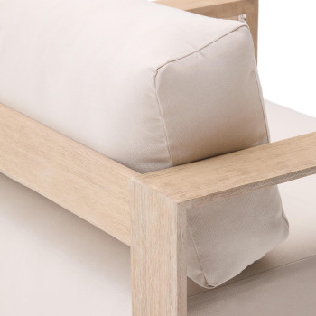 Amber fauteuil van massief acaciahout met een lichte FSC 100% afwerking.