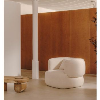 Martina fauteuil in ecru lamsleer met kussen