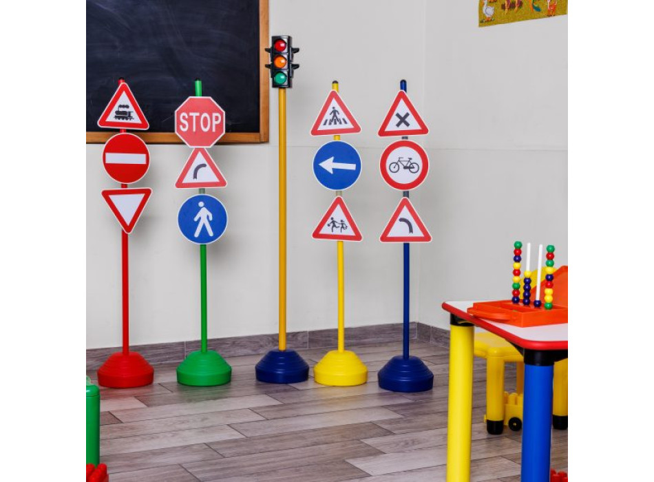 SET VAN 24 VERKEERSBORDEN