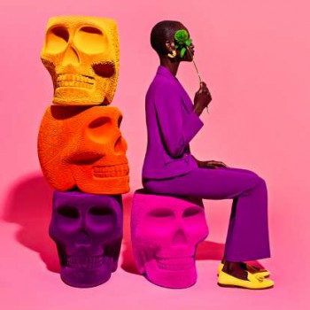 MEXICO STOEL EN SALONTAFEL MET FLUWEELAFWERKING 70002 QEEBOO