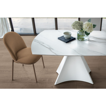 Tornado 130 TARGET POINT uitschuifbare tafel