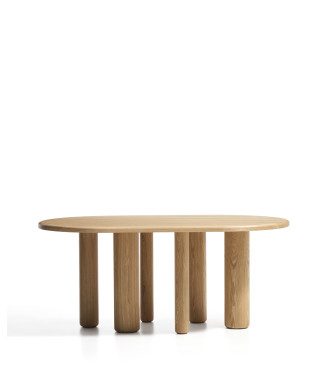 Mailen ovale tafel van essenhout met natuurlijke afwerking Ø 180 x 105 cm