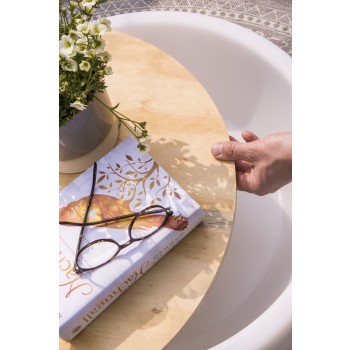 Elegante, heldere vaas XM 32360 met 8-seizoenen design.