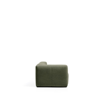 Sofá Blok de 3 lugares com apoio de braço esquerdo e pufe de chenille na extremidade.