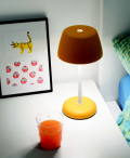 Candeeiro de mesa TRILLI Wi-Fi SAFFRON