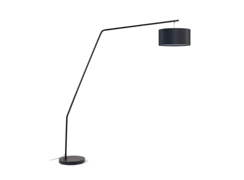 Luminária de chão Ciana em metal com acabamento preto e luminária de teto em algodão.