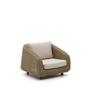 Poltrona Meria em rattan sintético e pés em madeira maciça de acácia 100% certificada FSC.