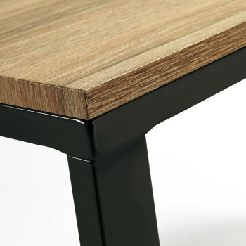 Mesa retangular Talbot 120 x 60 cm preta com tampo em MDF e acabamento em metal.