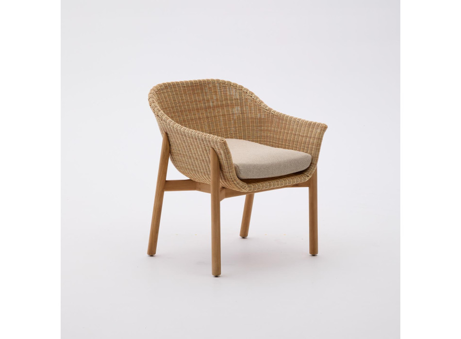 Cadeira Galea em madeira maciça de teca e rattan 100% sintético com certificação FSC.